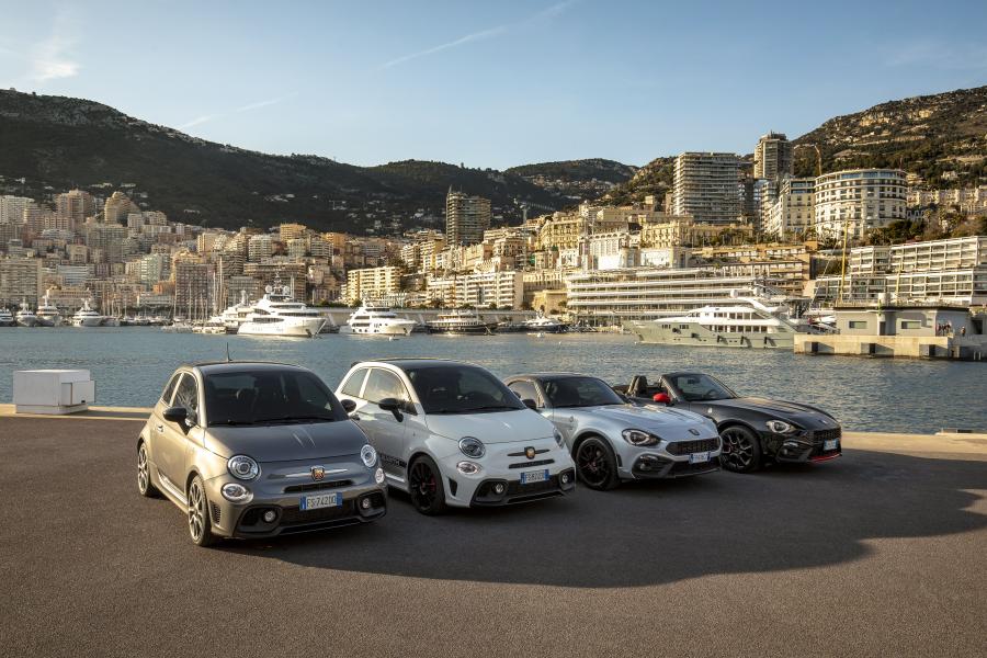  Abarth 595 Competizione 70esimo Anniversario (312) 2019 года  (фото 23 из 24)